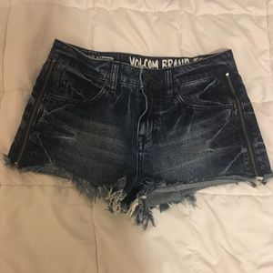 Volcom jean shorts